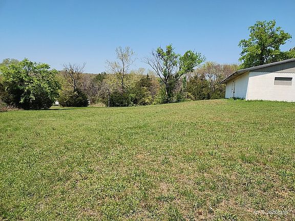 4th image of 416709 Moose Dr