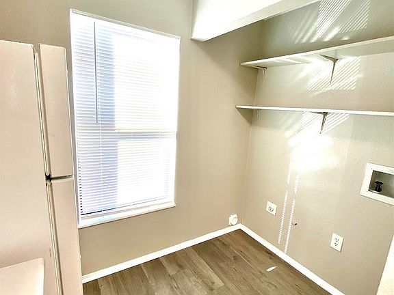 3rd image of 7404 Avenue X