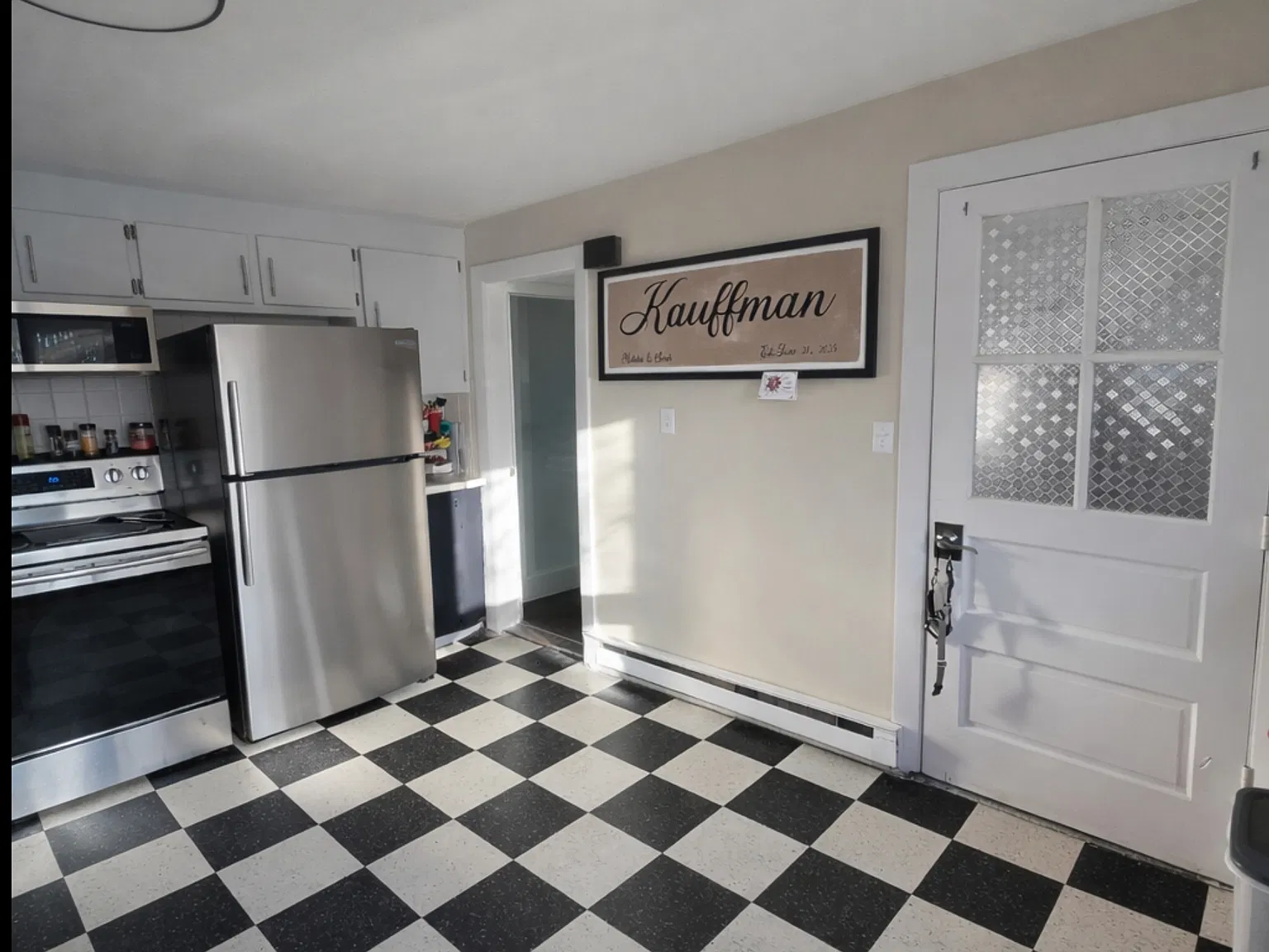 1 bed, 800 sqft, $1,733 — Photo 2