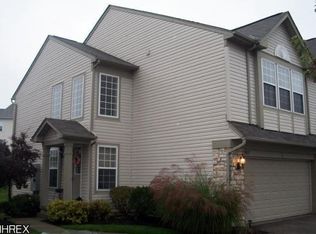 987 Croghan Way, Akron, OH 44321