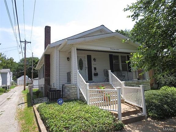 5th image of 3316 Bendick Ave