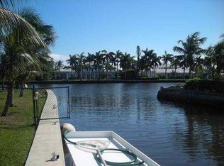 820 Bamboo Ln, Delray Beach, FL 33483