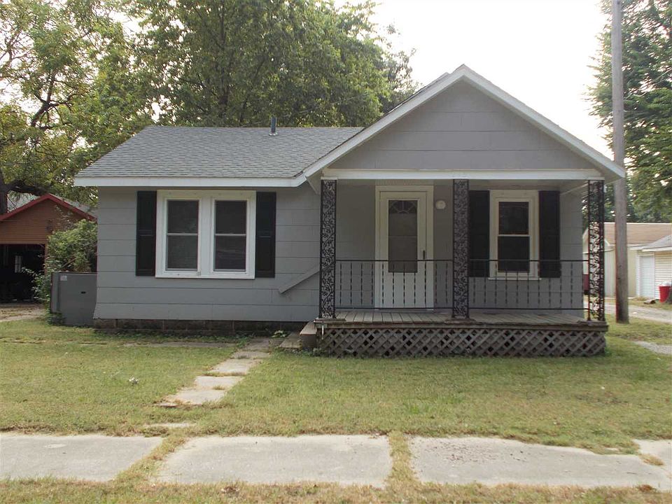 1st image of 215 E 17th Ave