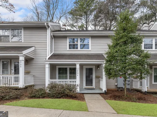 2794 Farmstead Rd SE, Smyrna, GA 30080