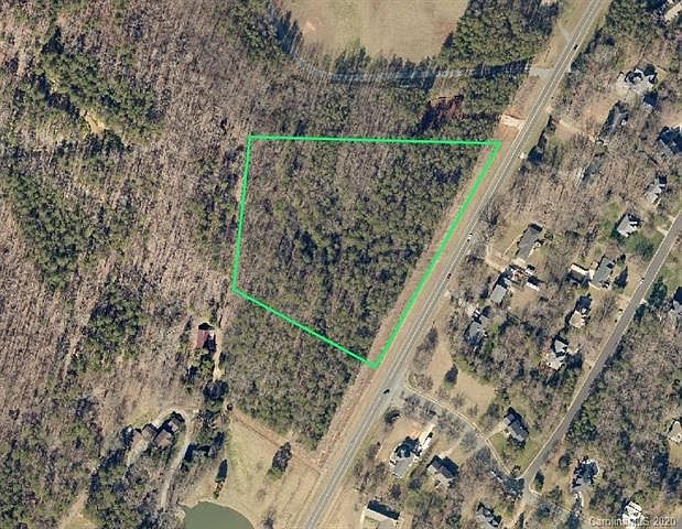 2nd image of 8901 Blair Rd