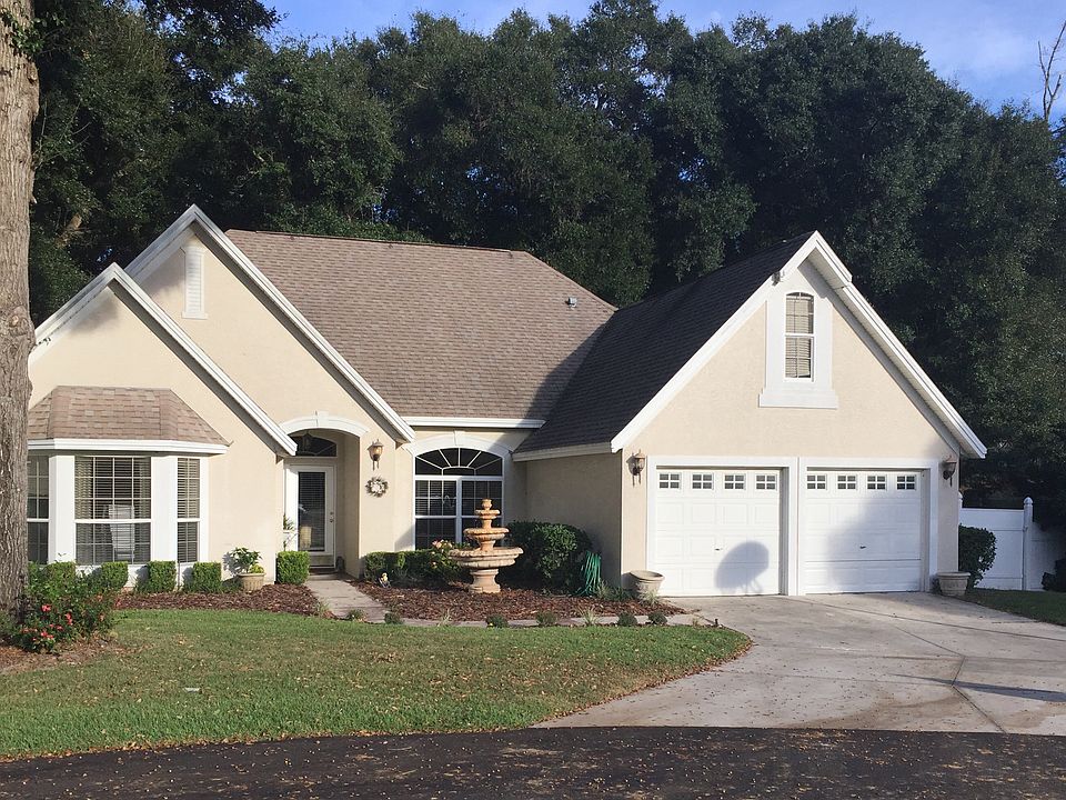 1st image of 361 Carriage Ln