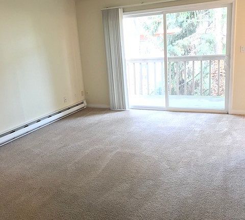 2nd image of 10014 5th Ave NE APT 404