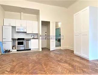 Rented by Sovereign Associates