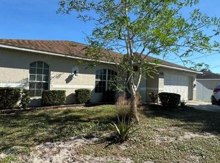 127 Blackstone Dr, Fort Myers, FL 33913