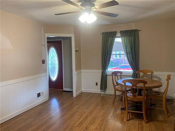 5th image of 115 Avenue D