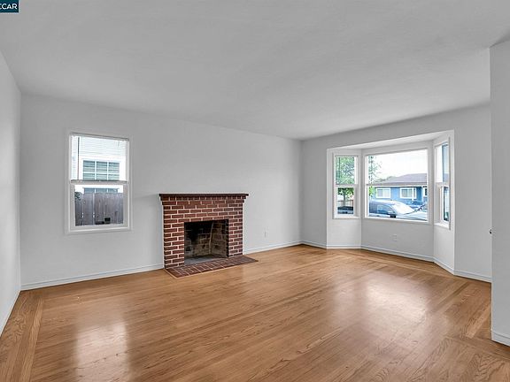 5th image of 1726 Hellings Ave