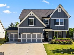 204 Mountain Ashe Ln, Dallas, GA 30132
