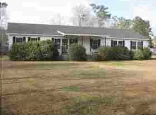 3263 Pinewood Dr, Ladson, SC 29456