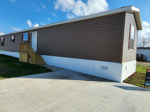 4th image of 12 Iris Ln
