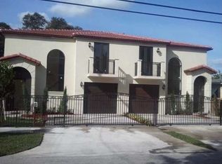 3000 Elizabeth St, Miami, FL 33133