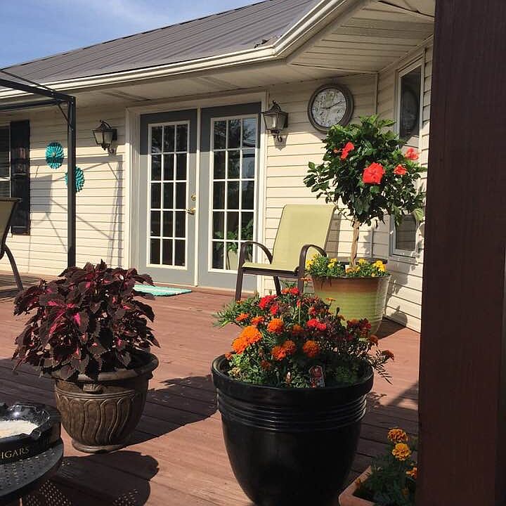 2nd image of 146 High Plains Dr