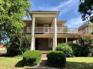 1224 W Broadway Ave, Enid, OK 73703