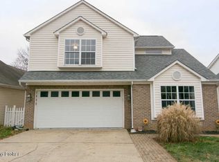 2608 Hampton Hill Ct, Louisville, KY 40220