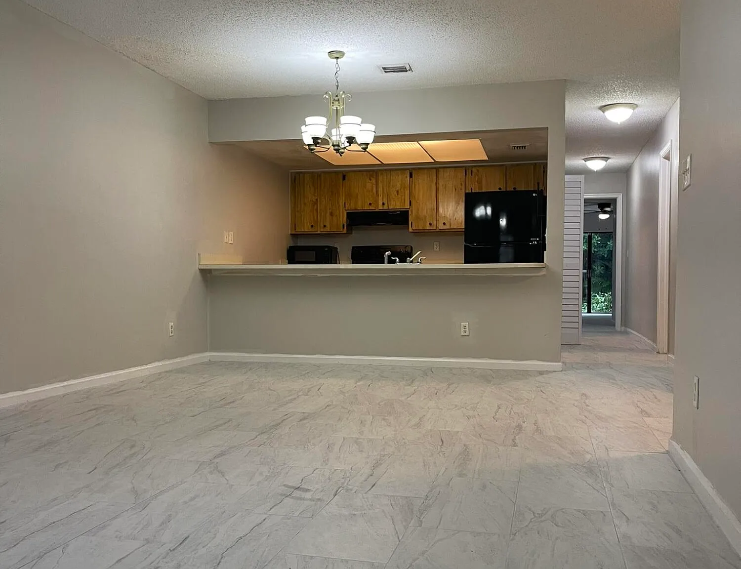 2 bed, 2.0 bath, 1172 sqft, $2,200 — Photo 3