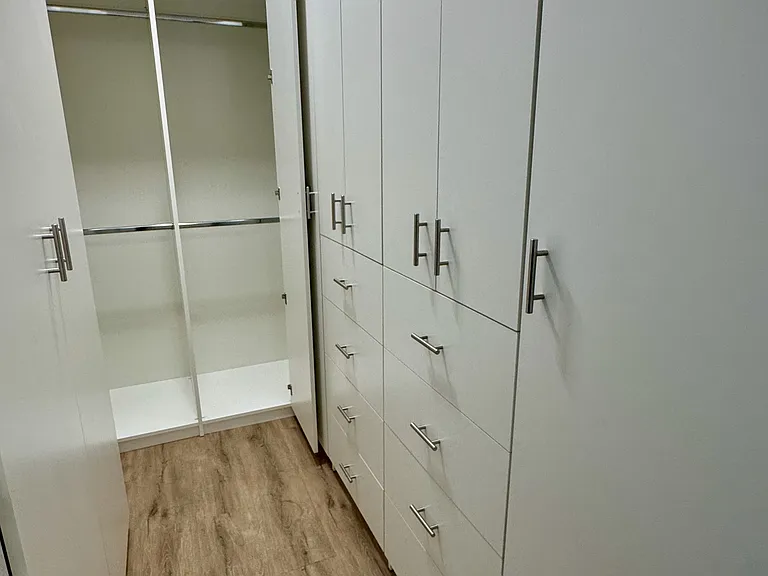 401 Bridle Ct — Photo 8