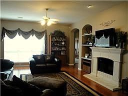 4th image of 4509 Weathersfield Ct