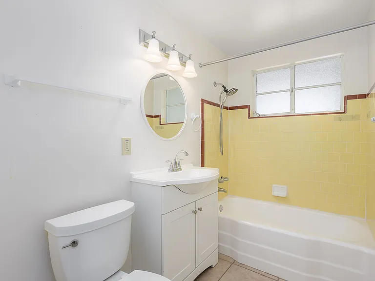 Full bath