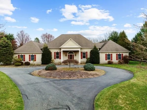 9 Lenape Springs Rd, Franklin Twp., NJ 08867