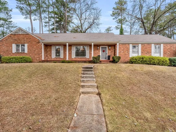 803 19th Ave N, Columbus, MS 39701