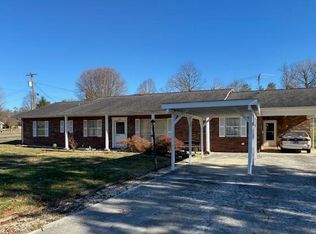 4754 Douglas Dam Rd, Strawberry Plains, TN 37871