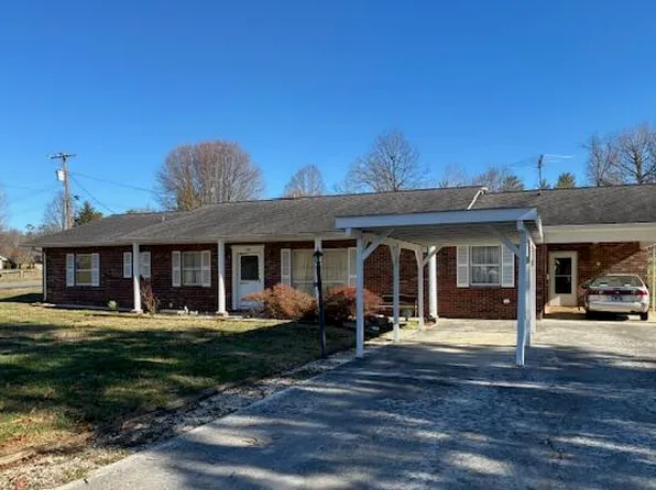 4754 Douglas Dam Rd, Strawberry Plains, TN 37871