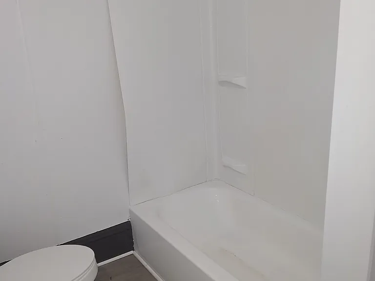 511 E Jackson St #2-1 — Photo 8