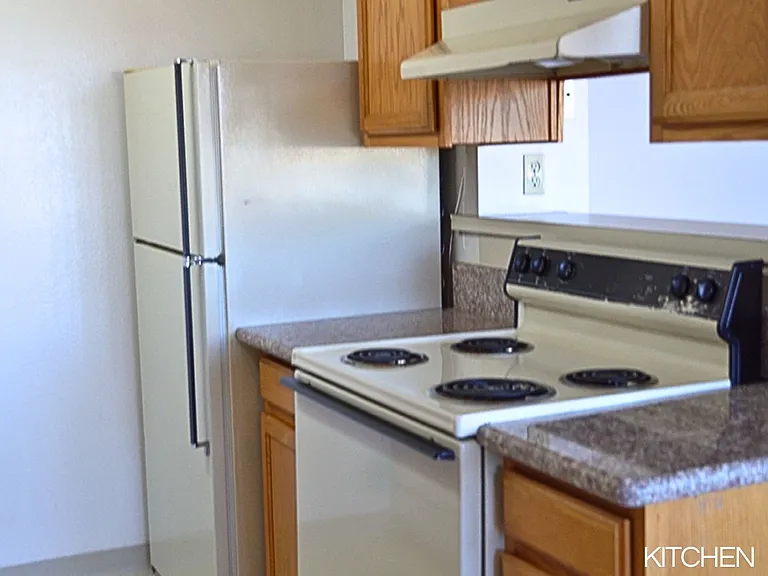 Cannery Apartments — Photo 25