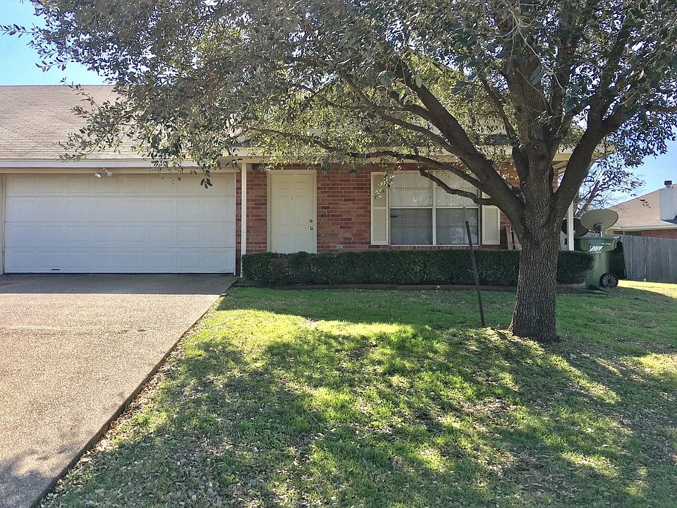 1st image of 713 Park Meadows Dr