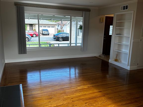 4th image of 2041 Ginnever St