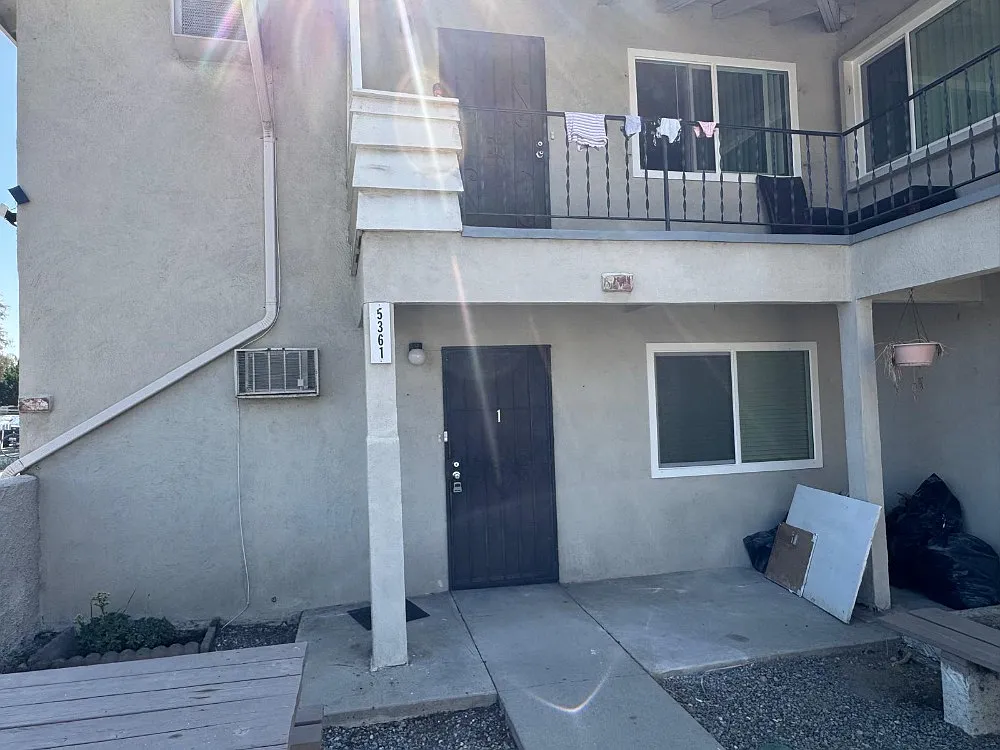Building Photo - 5351 W Maitland St #2