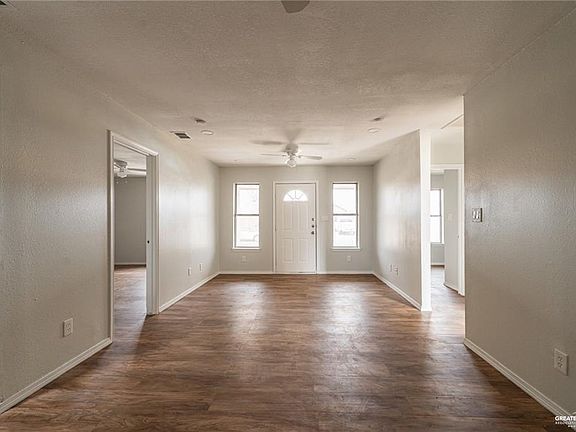3rd image of 707 Gabriella Ave