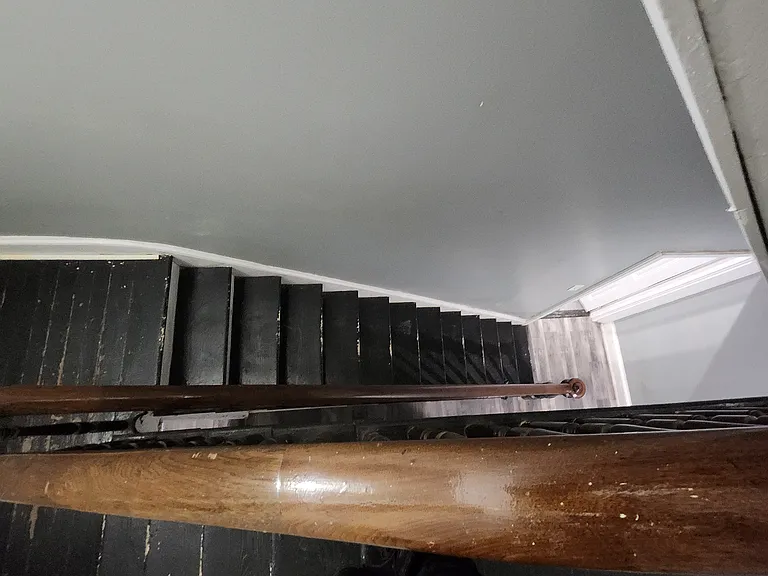 1411 W Lombard St — Photo 7