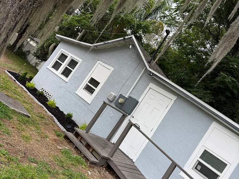 205 S Grove St #7 — Photo 2