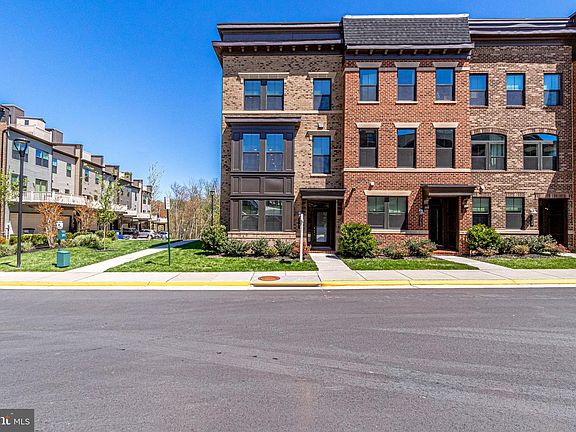 2nd image of 3160 Virginia Bluebell Ct