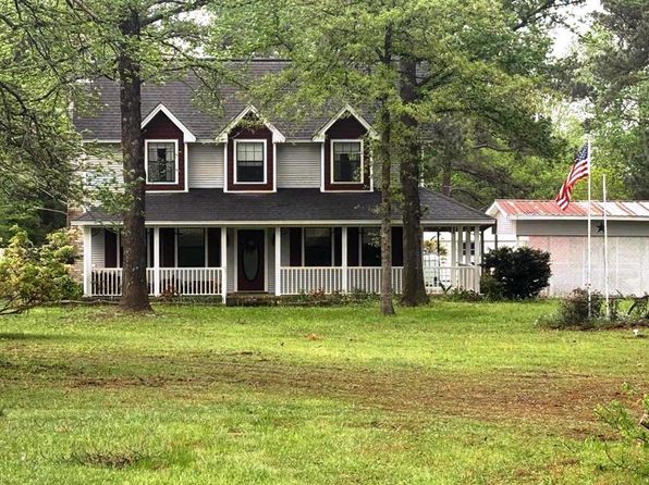 19766 S Fm 225, Douglass, TX 75943