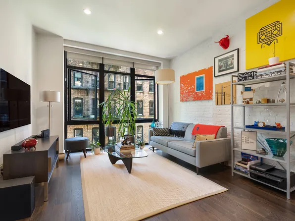 558 West 150th Street image 1 of 9