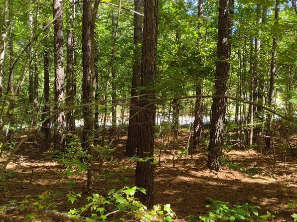 4 Talley Bridge Rd, Cleveland, SC 29635