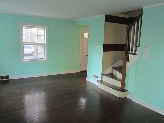 3rd image of 2221 N 77th Ct