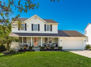 1913 Michelle Ct, Grove City, OH