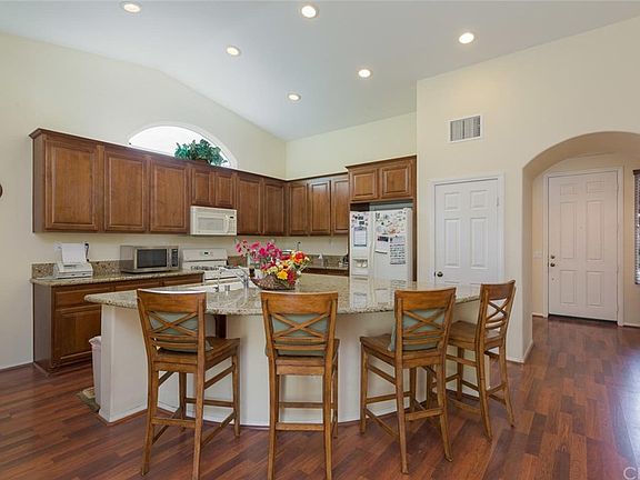 3rd image of 34298 Blossoms Dr