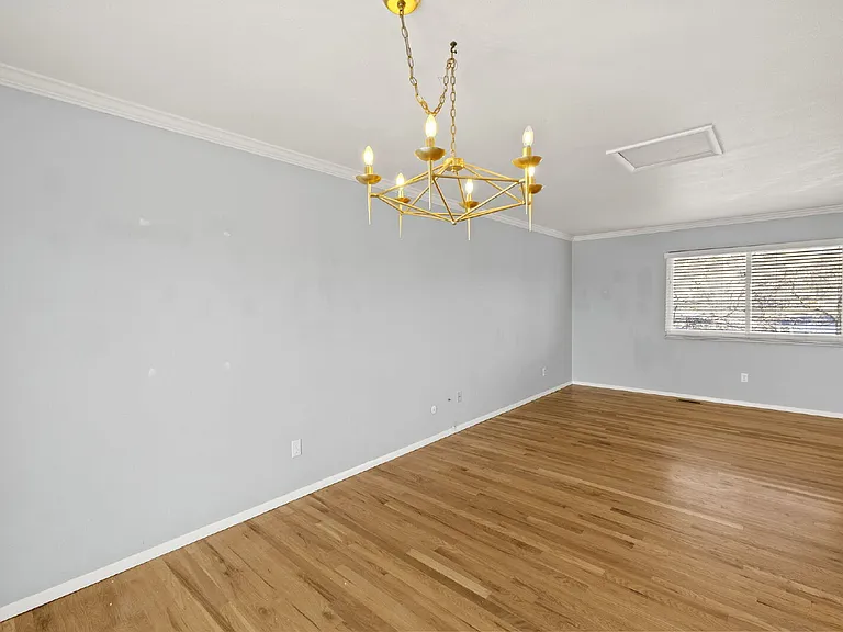 304 Cielo Vista St — Photo 12