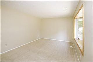 3rd image of 5498 Lucerne Ave