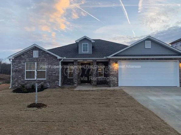 4205 SW Lenox Ave, Bentonville, AR 72713