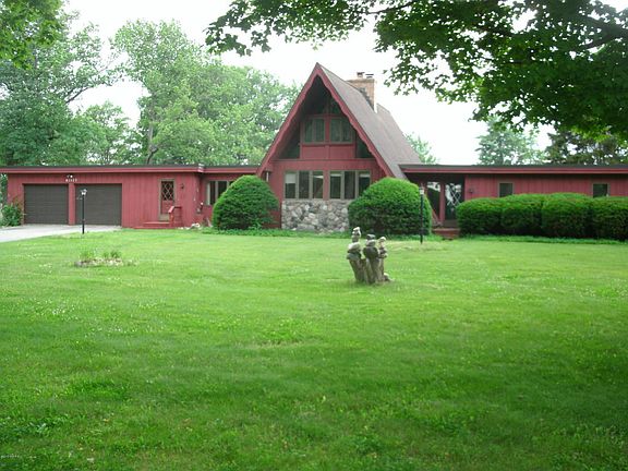 2nd image of 10350 Orchard Ln