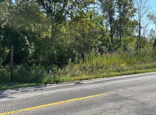 Allen Rd, Smiths Creek, MI 48074